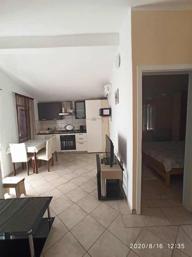 Apartmani Lun Вир Экстерьер фото