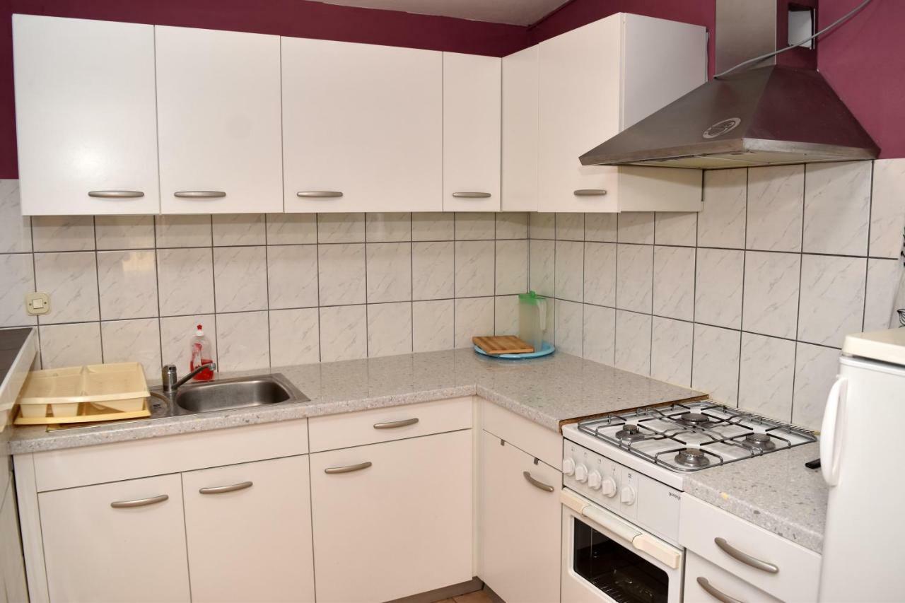 Apartmani Lun Вир Экстерьер фото